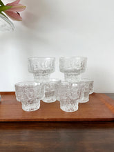 Load image into Gallery viewer, Vintage Glass Set