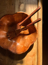 Load image into Gallery viewer, Checkered Salad Bowl Set