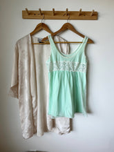 Load image into Gallery viewer, Babydoll Vintage Nightie
