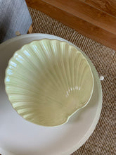 Load image into Gallery viewer, Vintage Matcha Shell Dish - Large
