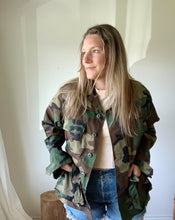 Load image into Gallery viewer, Camo Utility Jacket
